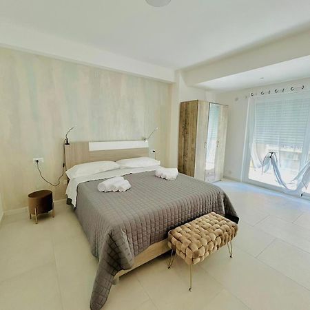 Aqua Marine B&B - Rooms And Apartments Milazzo Kültér fotó