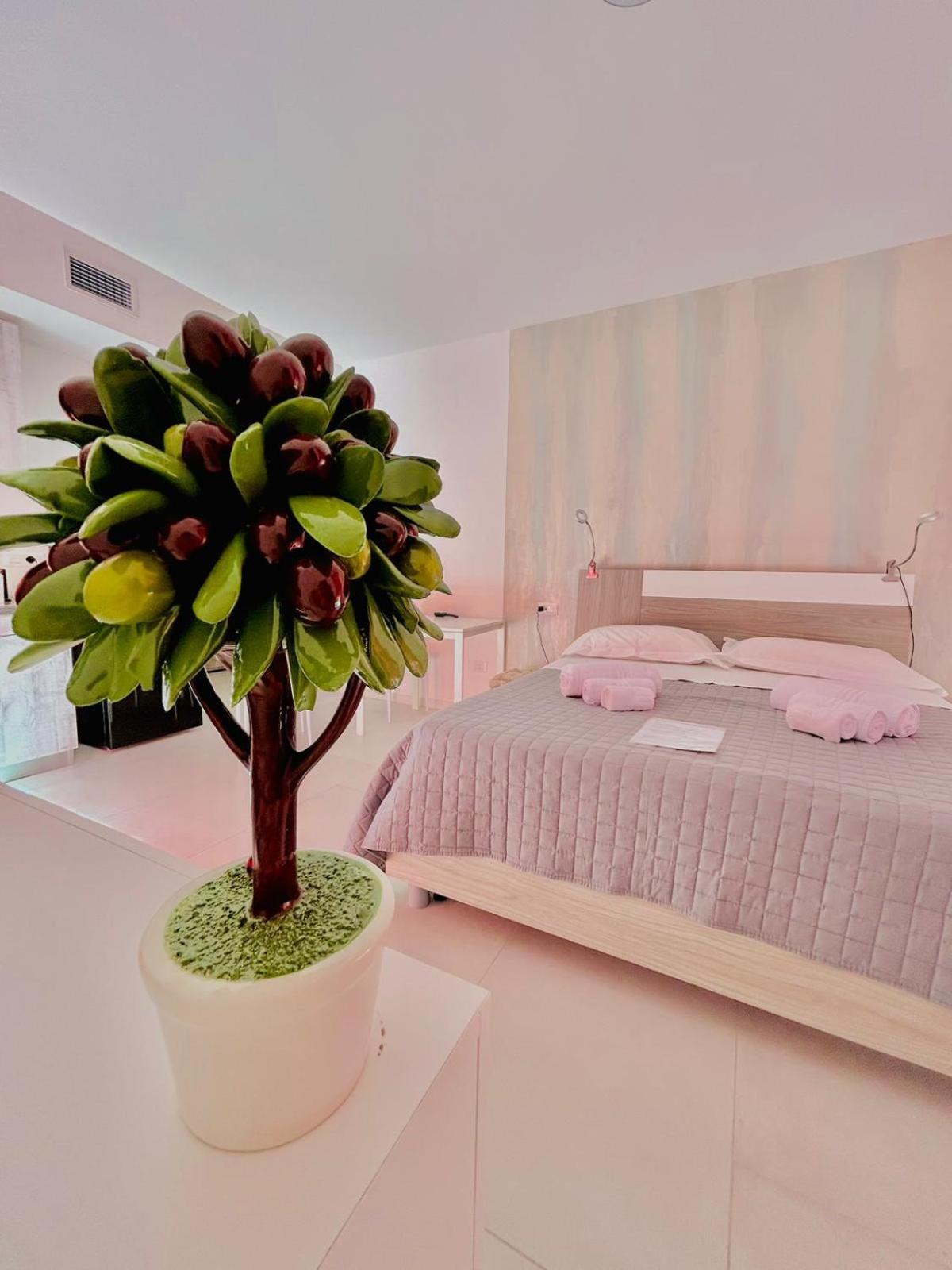 Aqua Marine B&B - Rooms And Apartments Milazzo Kültér fotó