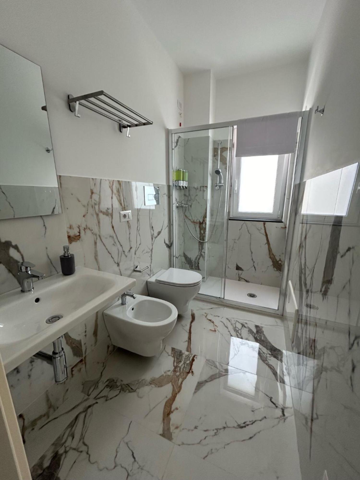 Aqua Marine B&B - Rooms And Apartments Milazzo Kültér fotó